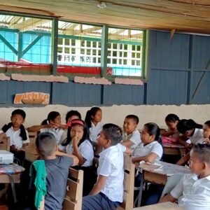 Compartiendo con los niños